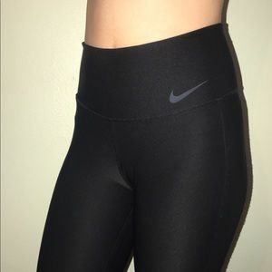 Nike tights 🖤